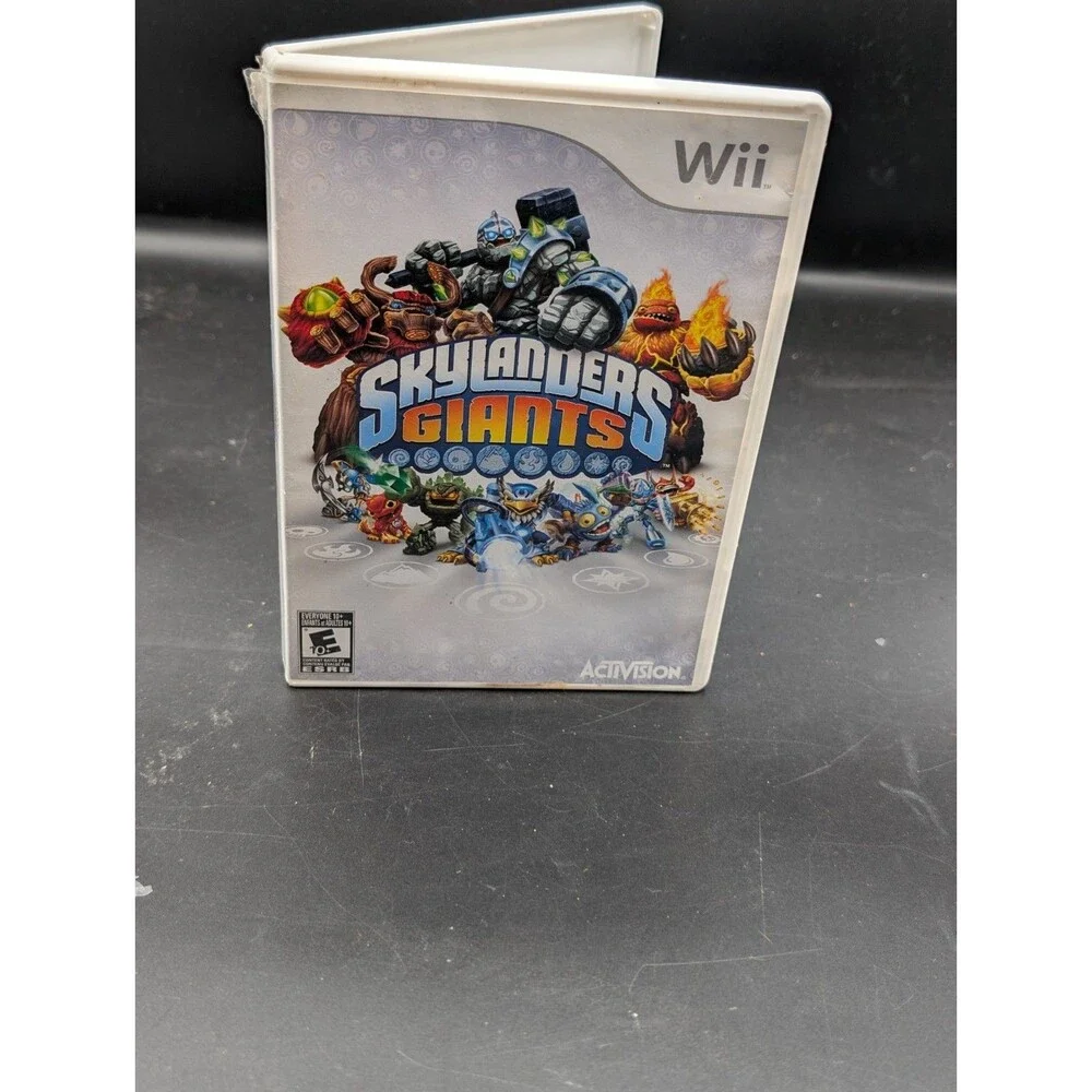Skylanders Giants Nintendo Wii CIB Disc Case Manual Activision